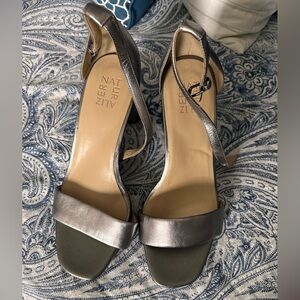 Naturalizer Silver high heels